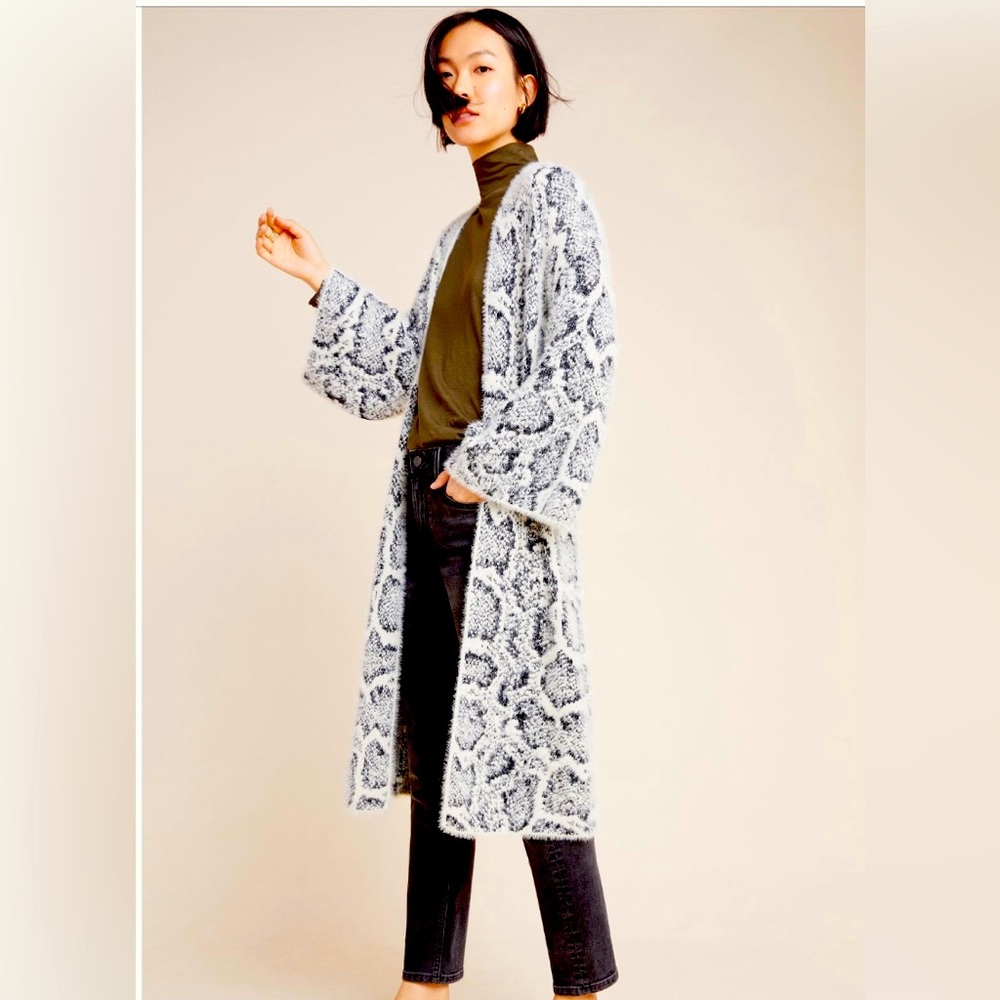 Anthropologie eyelash kimono!